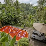 Mandana Ubud Villa